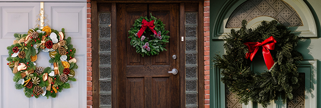 Hanging Christmas Wreaths